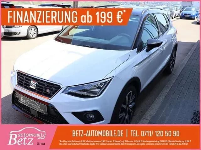 Weiß Gebraucht 2021 Seat Arona Black Edition SUV | 20.990 € (Fairer Preis) - Bild 1/4