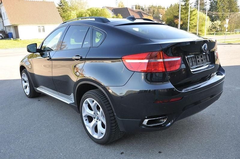 Second-hand BMW X6 235 CP (172 kW) 2010 Negru SUV