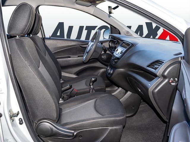 Second-hand Opel Karl Edition 75 CP (55 kW) 2017 Alb Hatchback