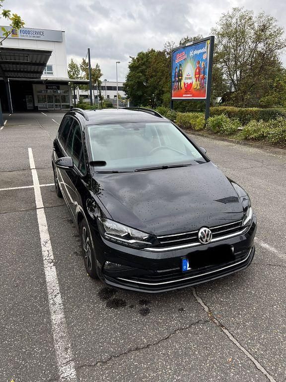 Schwarz Gebraucht 2019 VW Golf Sportsvan Join Van / Kleinbus | 12.500 € (Guter Preis) - Bild 1/4