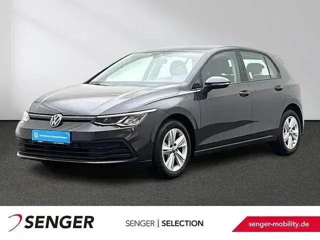 Gebraucht VW Golf VIII Life 116 PS (85 kW) 2023 Limousine