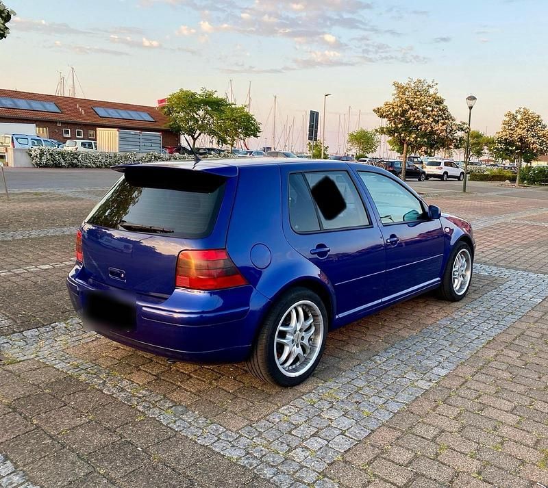Gebraucht VW Golf IV 150 PS (110 kW) 2001 Blau Kleinwagen
