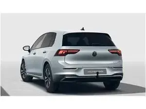 Neu VW Golf VIII 116 PS (85 kW) 2026 Silber (oyster silver metallic) Kleinwagen