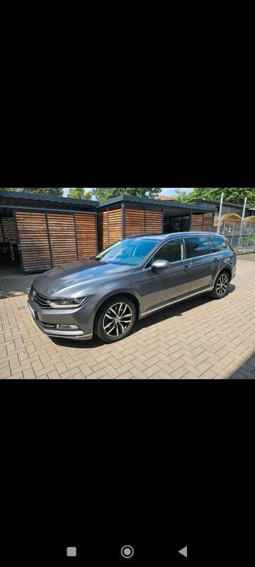 Grau Gebraucht 2017 VW Passat Kombi | 18.000 € (Guter Preis) - Bild 1/4