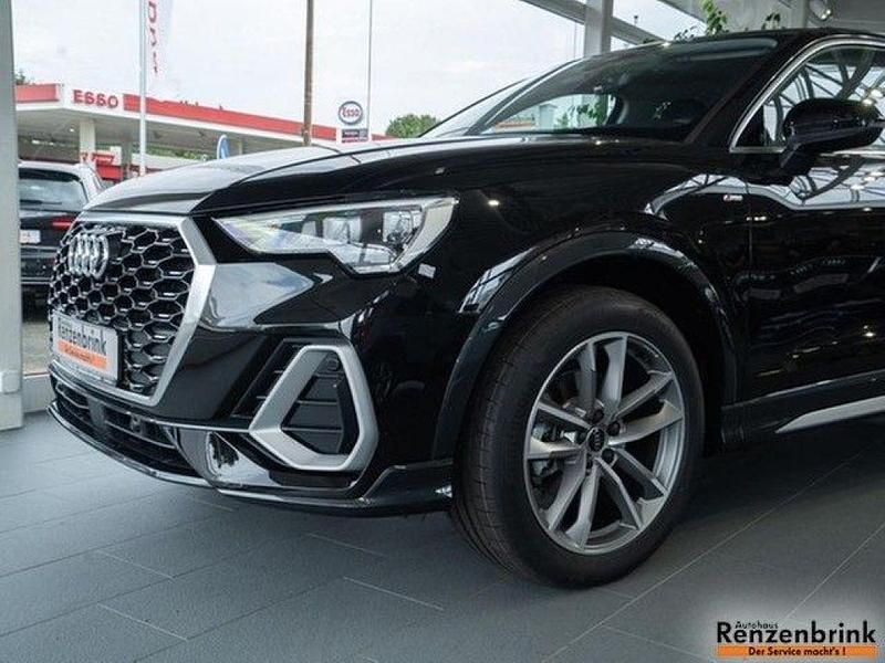 Gebraucht Audi Q3 S-Line 150 PS (110 kW) 2024 Mythosschwarz metallic (metallic) SUV