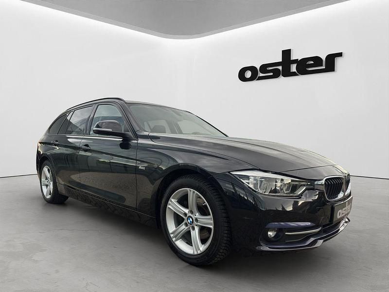 Gebraucht BMW 320 Sport Line 190 PS (139 kW) 2017 Saphirschwarz Kombi