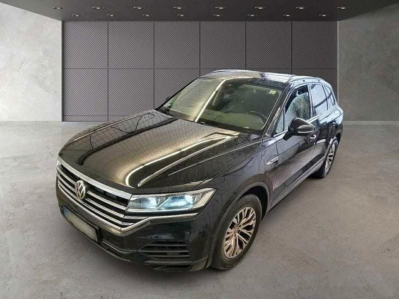 Schwarz Gebraucht 2019 VW Touareg SUV | 25.690 € (Superpreis) - Bild 1/4