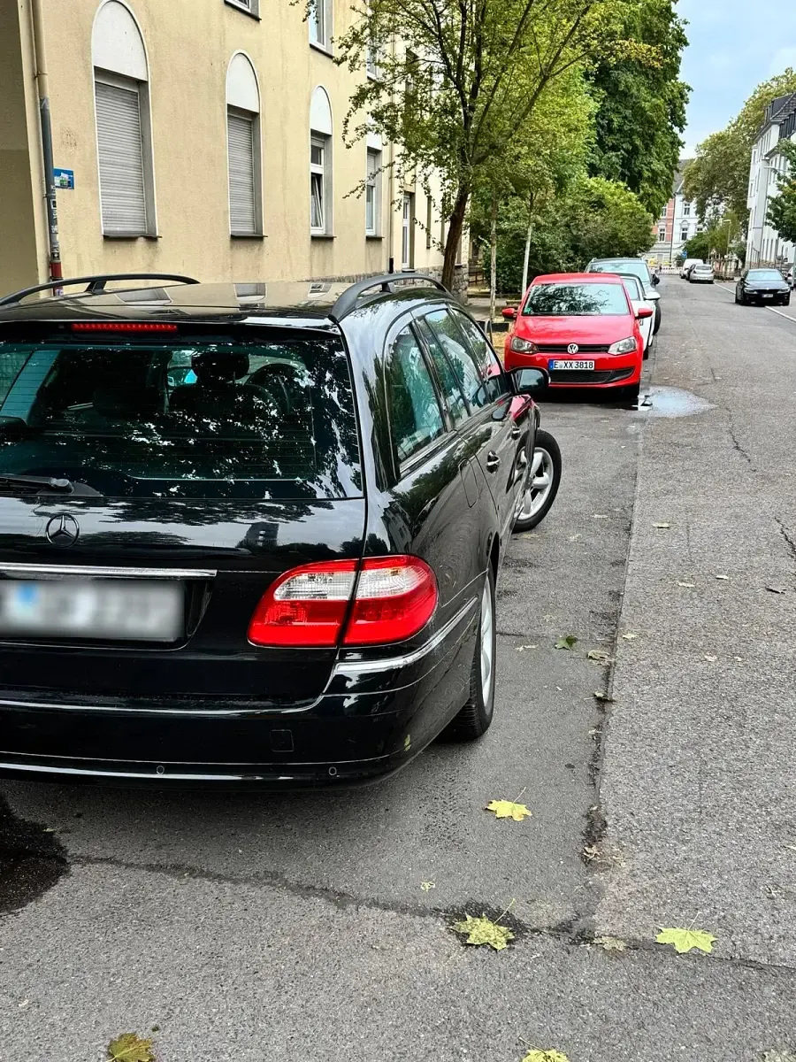 Gebraucht Mercedes E200 163 PS (119 kW) 2005 Schwarz Kombi