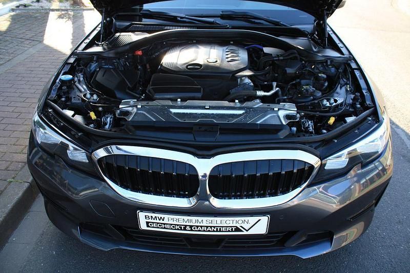 Brugt BMW 320 Advantage 190 HK (139 kW) 2022 Grå Stationcar