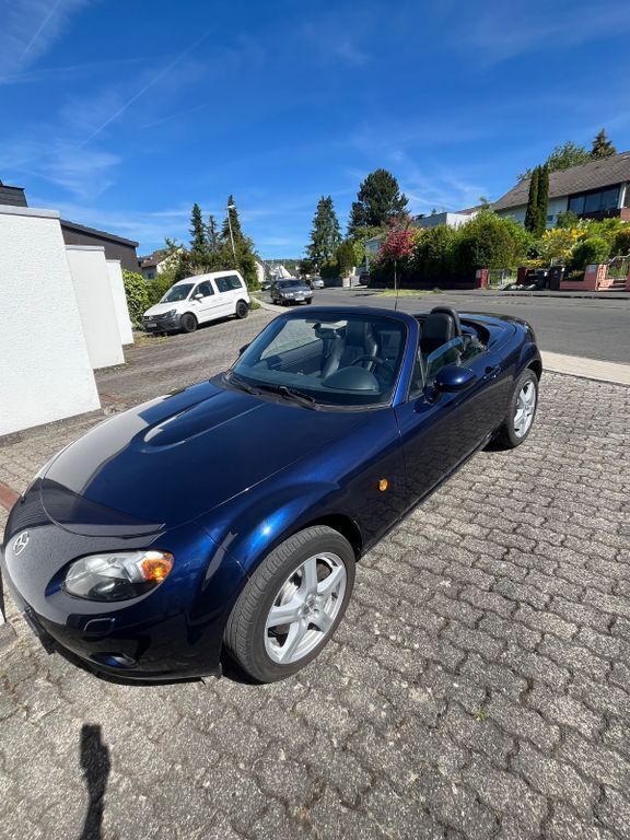 Blau Gebraucht 2008 Mazda MX5 Cabrio | 7.800 € (Guter Preis) - Bild 1/4