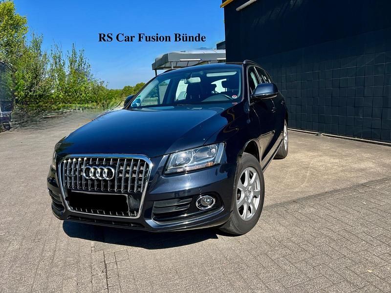 Blau Gebraucht 2015 Audi Q5 Comfort SUV | 15.990 € (Fairer Preis) - Bild 1/4