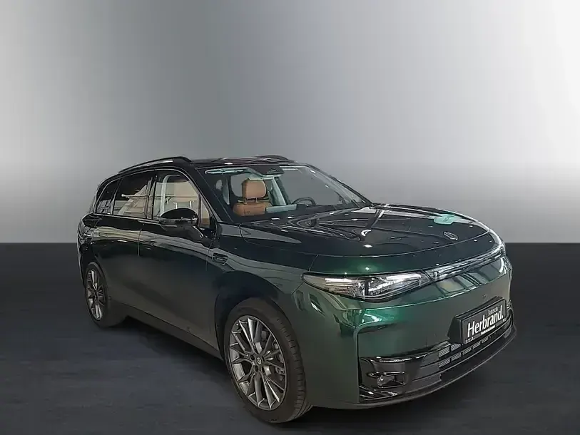 Gebraucht Leapmotor C10 215 PS (158 kW) 2025 Grün SUV