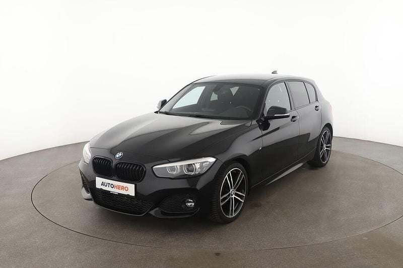 Schwarz Gebraucht 2019 BMW 118 M Sport Kleinwagen | 18.300 € (Fairer Preis) - Bild 1/3