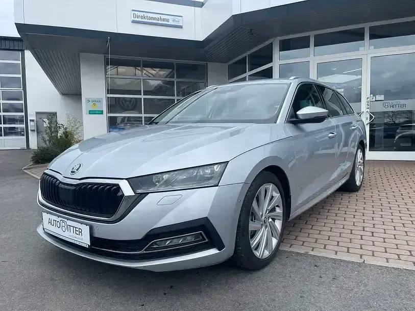 Używany Skoda Octavia 150 KM (110 kW) 2020 Srebrny Kombi