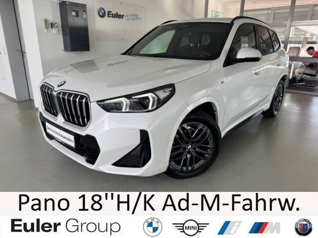 Weiss Gebraucht 2023 BMW X1 Performance SUV | 38.833 € (Fairer Preis) - Bild 1/4