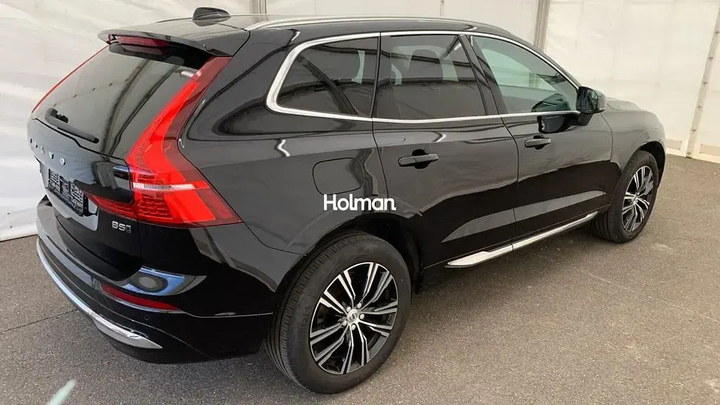 Gebraucht Volvo XC60 235 PS (172 kW) 2022 Schwarz SUV
