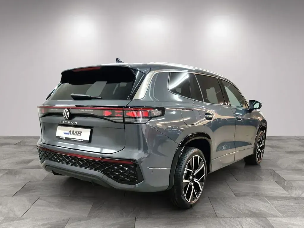 Gebraucht VW Tayron R-line 193 PS (141 kW) 2025 Grau SUV