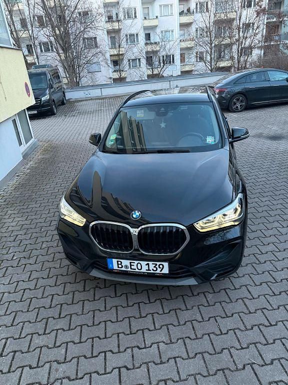 Gebraucht BMW X1 136 PS (100 kW) 2021 Schwarz SUV
