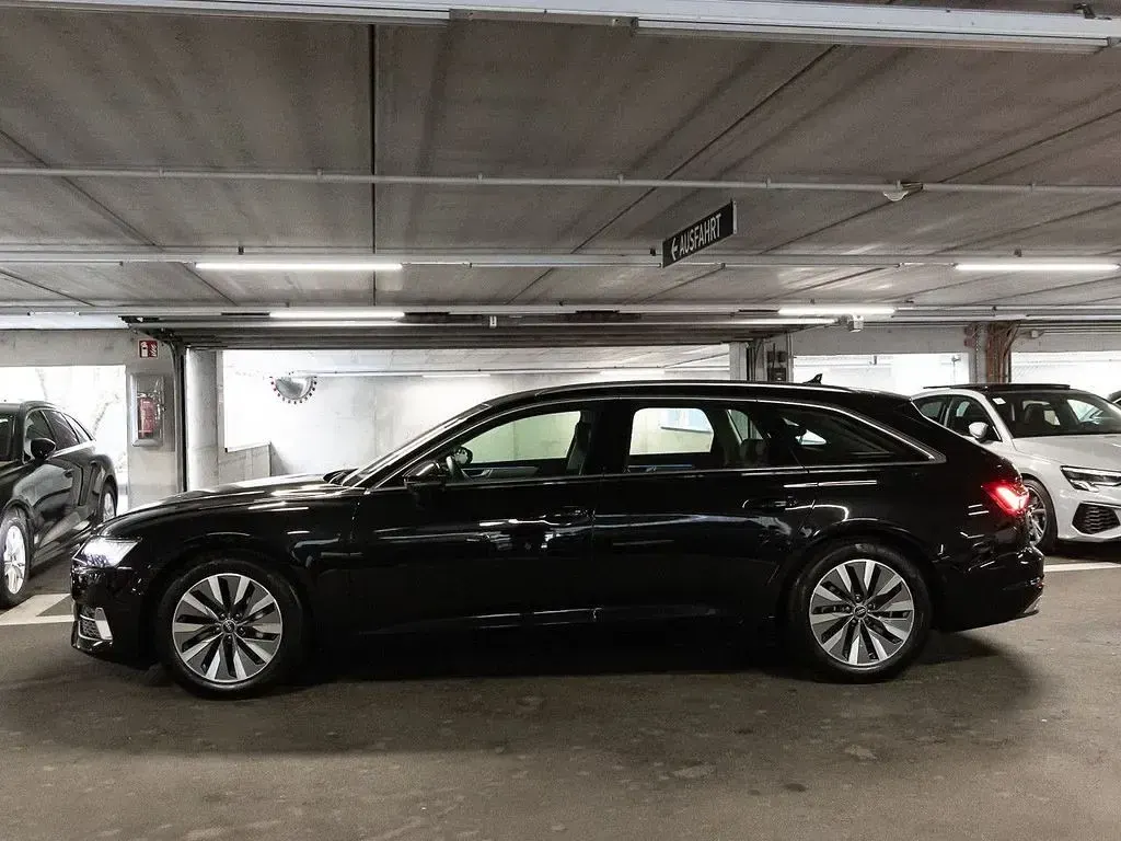 Gebraucht Audi A6 Advanced Plus 286 PS (210 kW) 2024 Mythosschwarz metallic Kombi