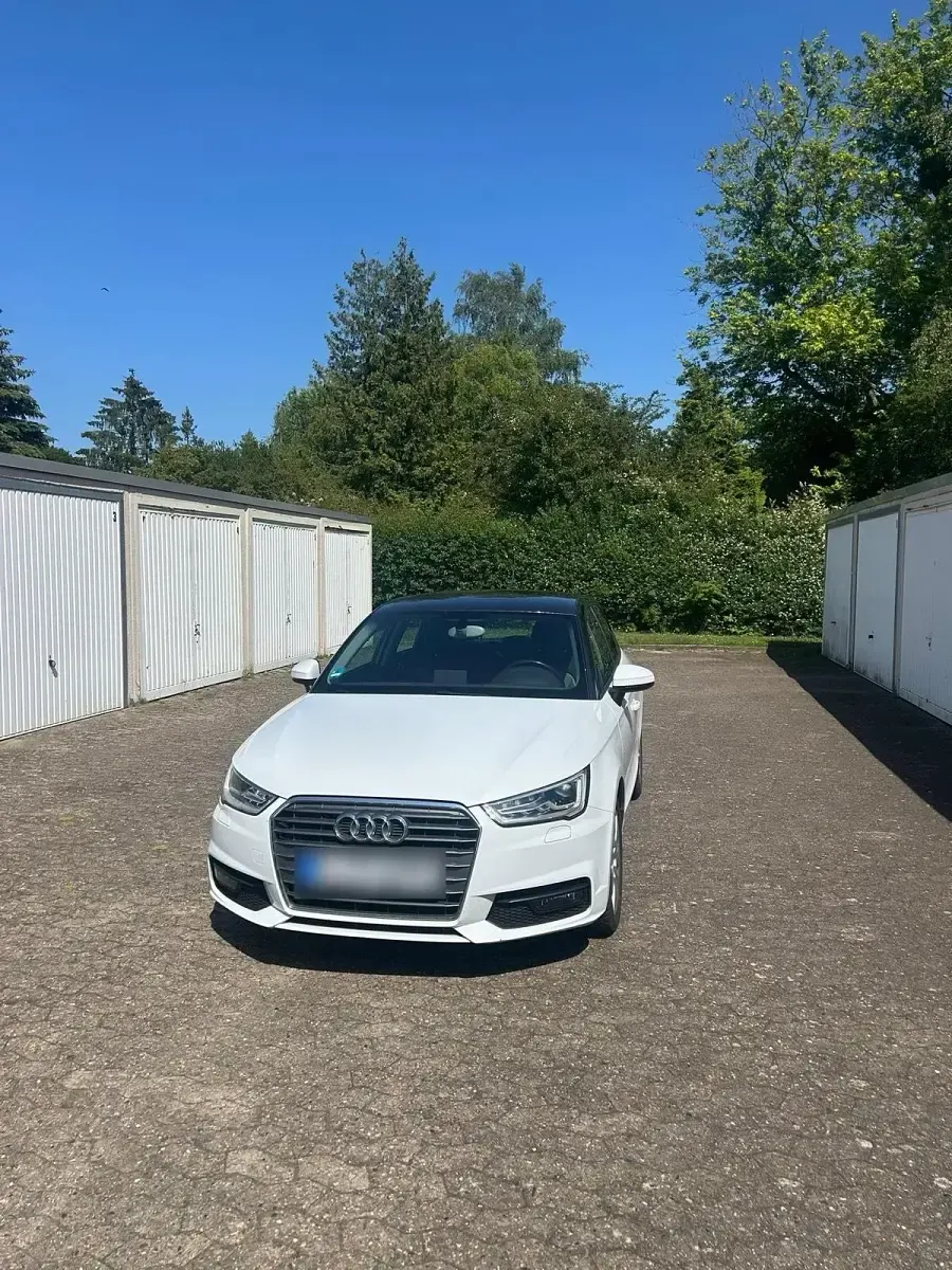 Gebraucht Audi A1 Sportback 122 PS (89 kW) 2017 Weiß Kleinwagen