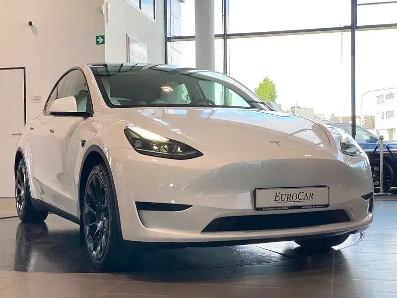 Usado Tesla Model Y RWD 219 kW (299 CV) 2023 Blanco SUV