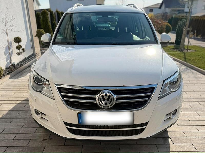 Gebraucht VW Tiguan 140 PS (102 kW) 2011 Weiß SUV