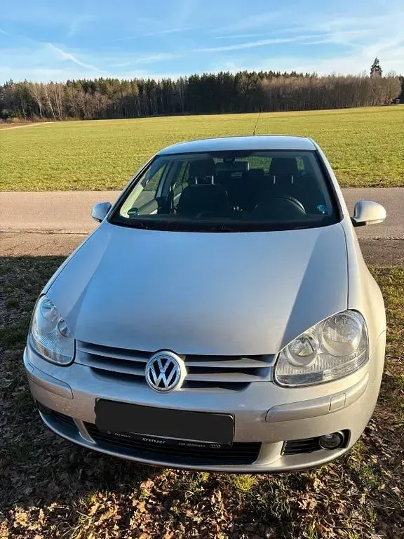 Second-hand VW Golf VI United 122 CP (89 kW) 2008 Argintiu Hatchback