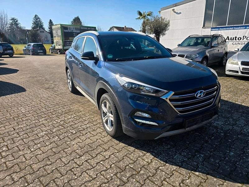 Gebraucht Hyundai Tucson 184 PS (135 kW) 2018 Blau SUV