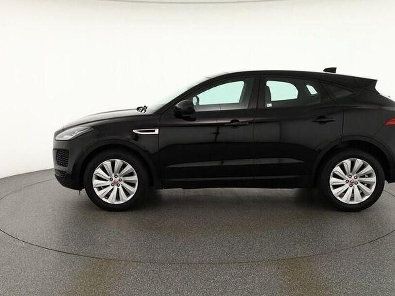 Gebraucht Jaguar E-Pace 179 PS (131 kW) 2021 Schwarz SUV
