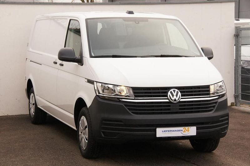 Gebraucht VW Transporter 150 PS (110 kW) 2024 Weiß Van