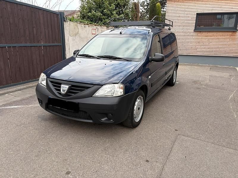 Gebraucht Dacia Logan 84 PS (61 kW) 2012 Blau Kombi