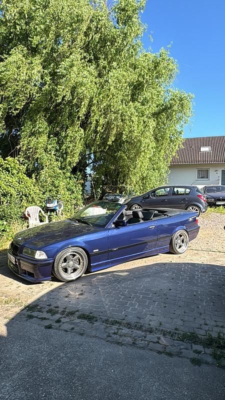 Blau Gebraucht 1997 BMW 328 Cabriolet M Sport Cabrio | 11.500 € (Fairer Preis) - Bild 1/4