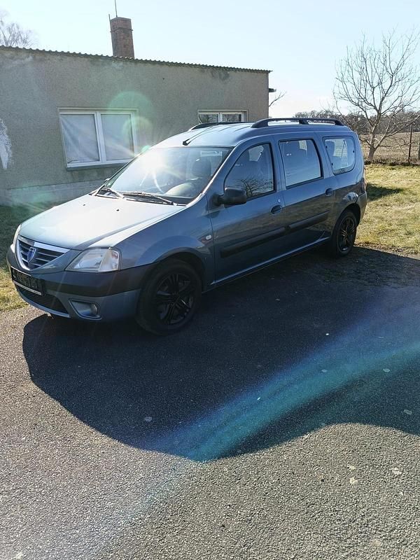 Occasion Dacia Logan 105 ch (77 kW) 2009 Bleue Berline