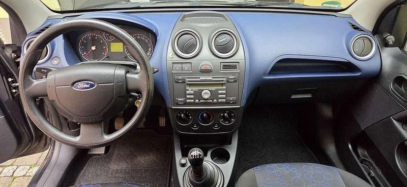 Gebraucht Ford Fiesta 69 PS (50 kW) 2007 Schwarz Limousine