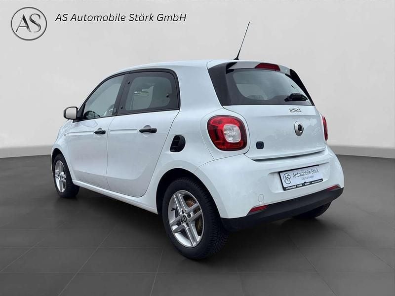 Gebraucht Smart ForFour Electric Drive 60 kW (82 PS) 2020 Weiß Kleinwagen