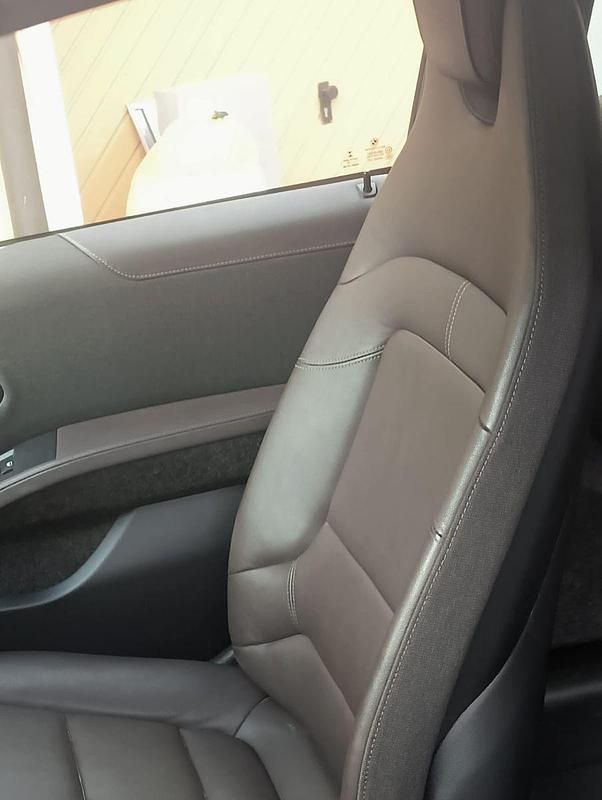 Gebraucht BMW i3 135 kW (184 PS) 2022 Weiß Kleinwagen