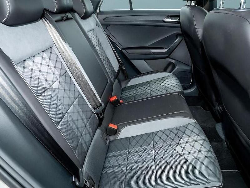 Gebraucht VW T-Roc 150 PS (110 kW) 2025 Grau SUV