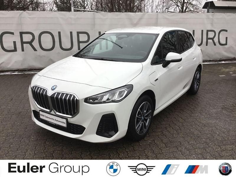 Gebraucht BMW 225 Active Tourer Performance 245 PS (180 kW) 2022 Weiss Van / Kleinbus