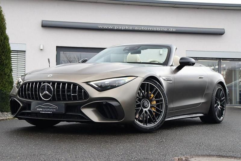 Gebraucht Mercedes SL63 AMG AMG 585 PS (430 kW) 2023 Monzagrau  magnolackierung Cabrio