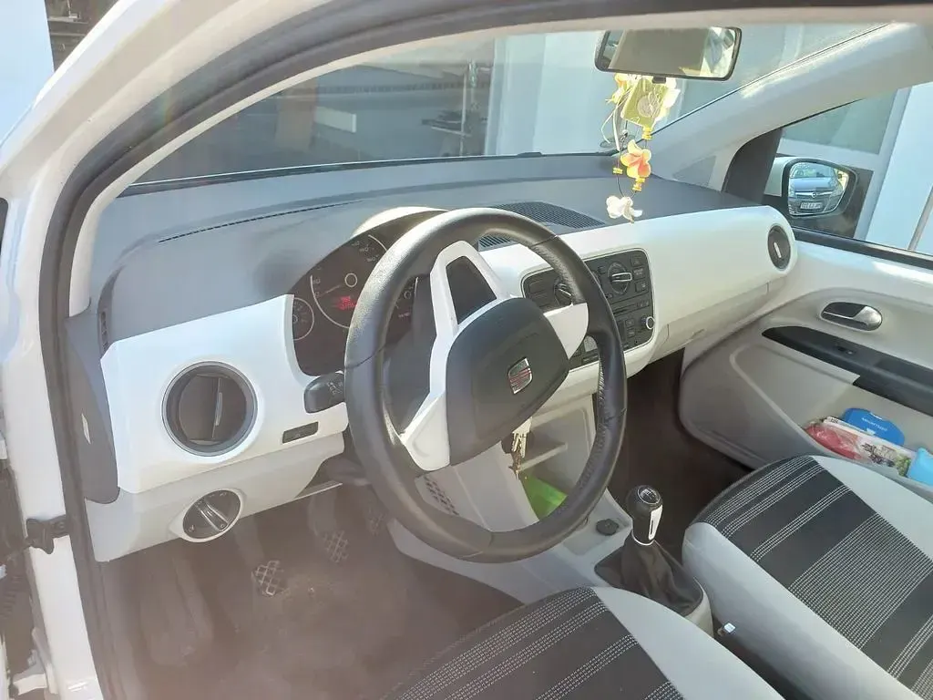 Gebraucht Seat Mii 4You 60 PS (44 kW) 2012 Weiß Kleinwagen
