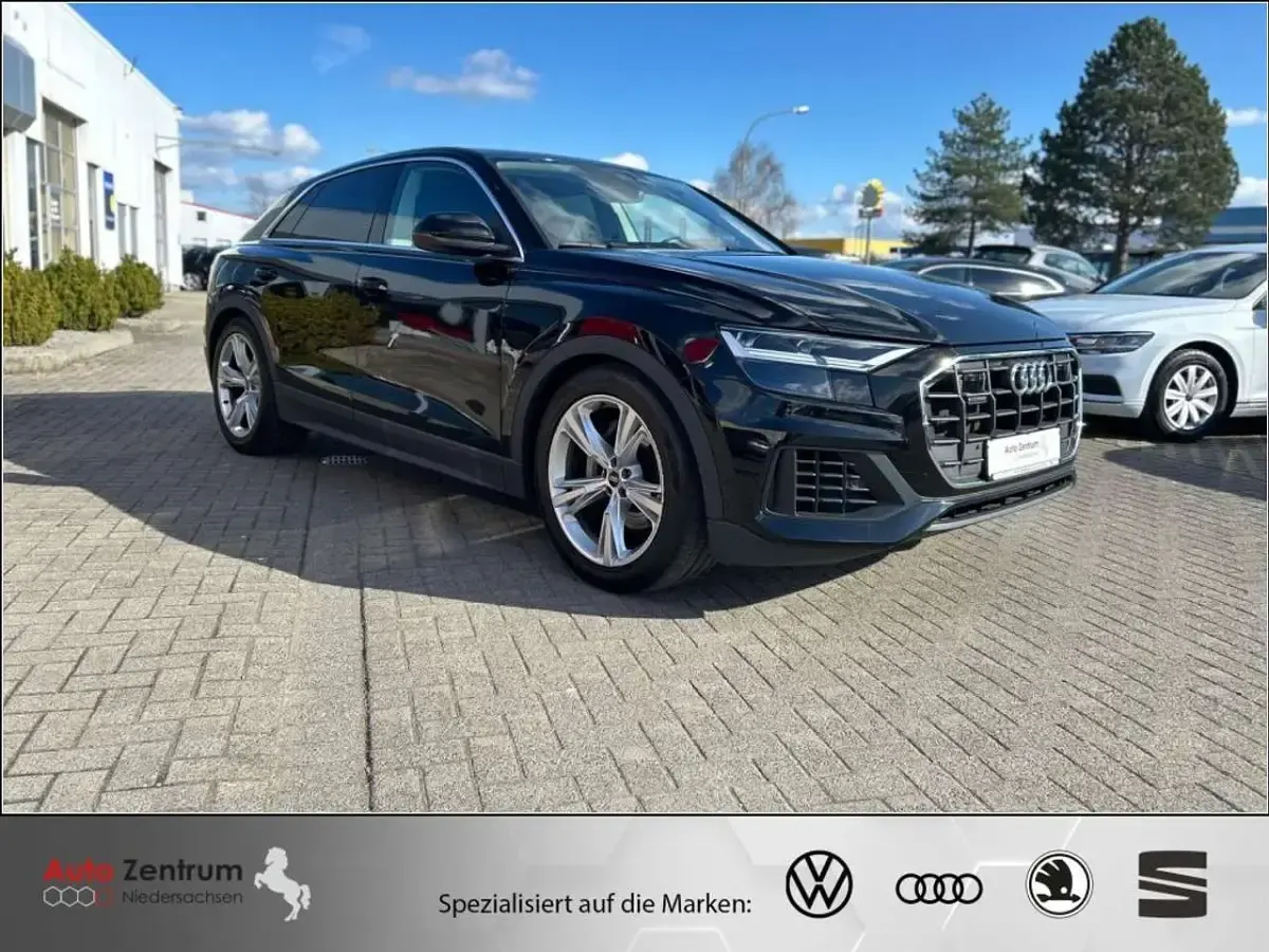 Gebraucht Audi Q8 Sport 340 PS (250 kW) 2023 Schwarz SUV