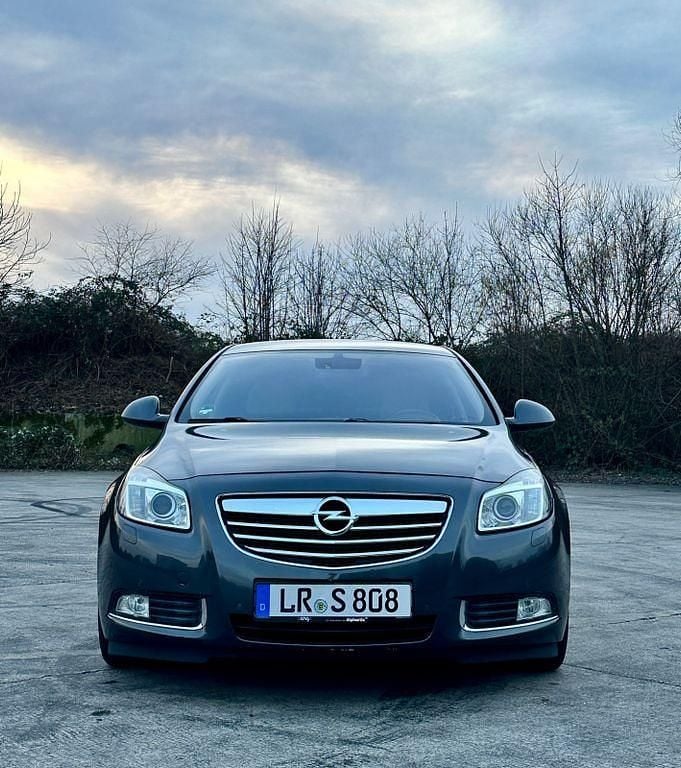 Grau Gebraucht 2008 Opel Insignia Cosmo Limousine | 5.400 € (Superpreis) - Bild 1/4
