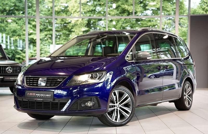 Blau Gebraucht 2019 Seat Alhambra FR-Line Van / Kleinbus | 26.800 € (Teuer) - Bild 1/3