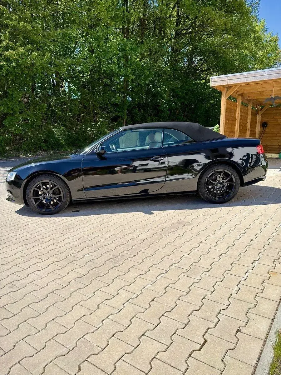 Gebraucht Audi A5 Cabriolet 177 PS (130 kW) 2013 Schwarz Cabrio