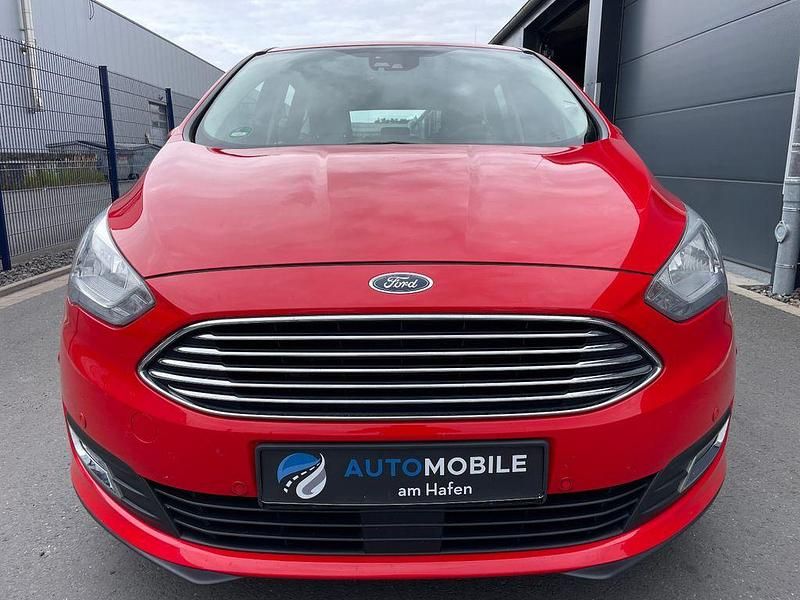 Gebraucht Ford C-MAX Titanium 120 PS (88 kW) 2018 Rot Van / Kleinbus