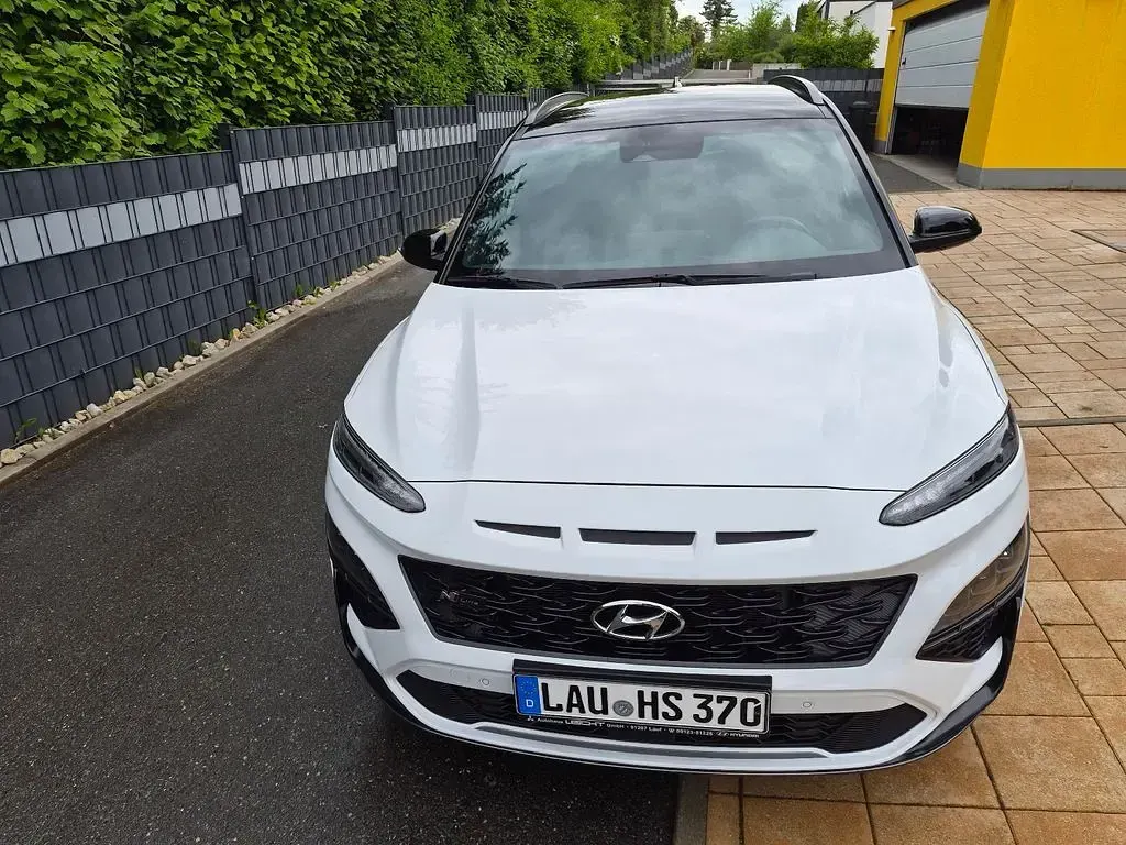 Gebraucht Hyundai Kona N Line 120 PS (88 kW) 2023 Weiß SUV