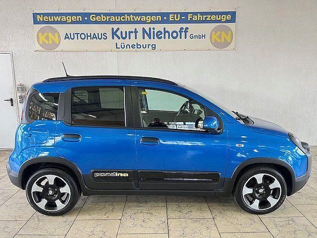 Neu Fiat Panda Cross Cross 69 PS (50 kW) 2025 Blau Kleinwagen