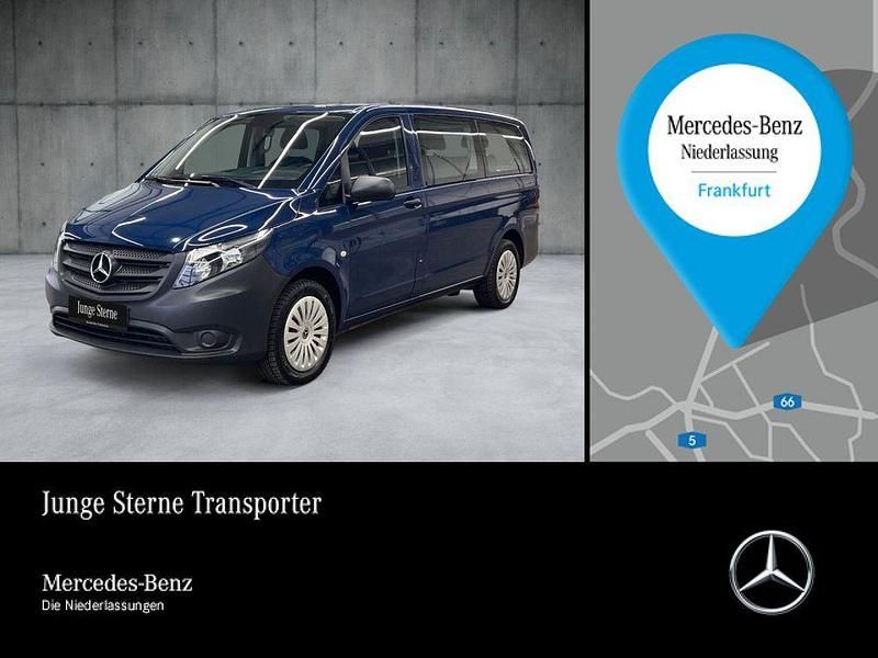 Blau Gebraucht 2022 Mercedes Vito Van | 32.980 € (Teuer) - Bild 1/4