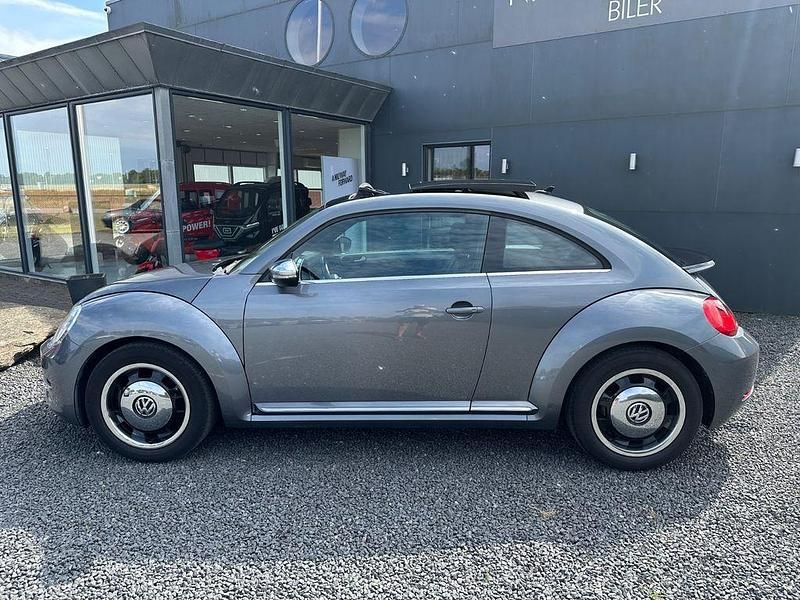 Gebraucht VW Beetle Design 150 PS (110 kW) 2016 Grau Kleinwagen