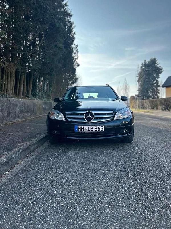Gebraucht Mercedes C220 Elegance 170 PS (125 kW) 2010 Kombi
